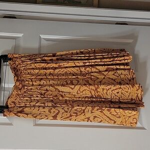 ELLEN TRACEY 100% Silk Skirt Size 12,